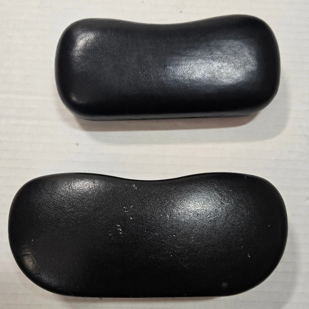 Ray Ban Clamshell Sunglasses Case with Cleaning Cloth and Avenue Case Lot of 2